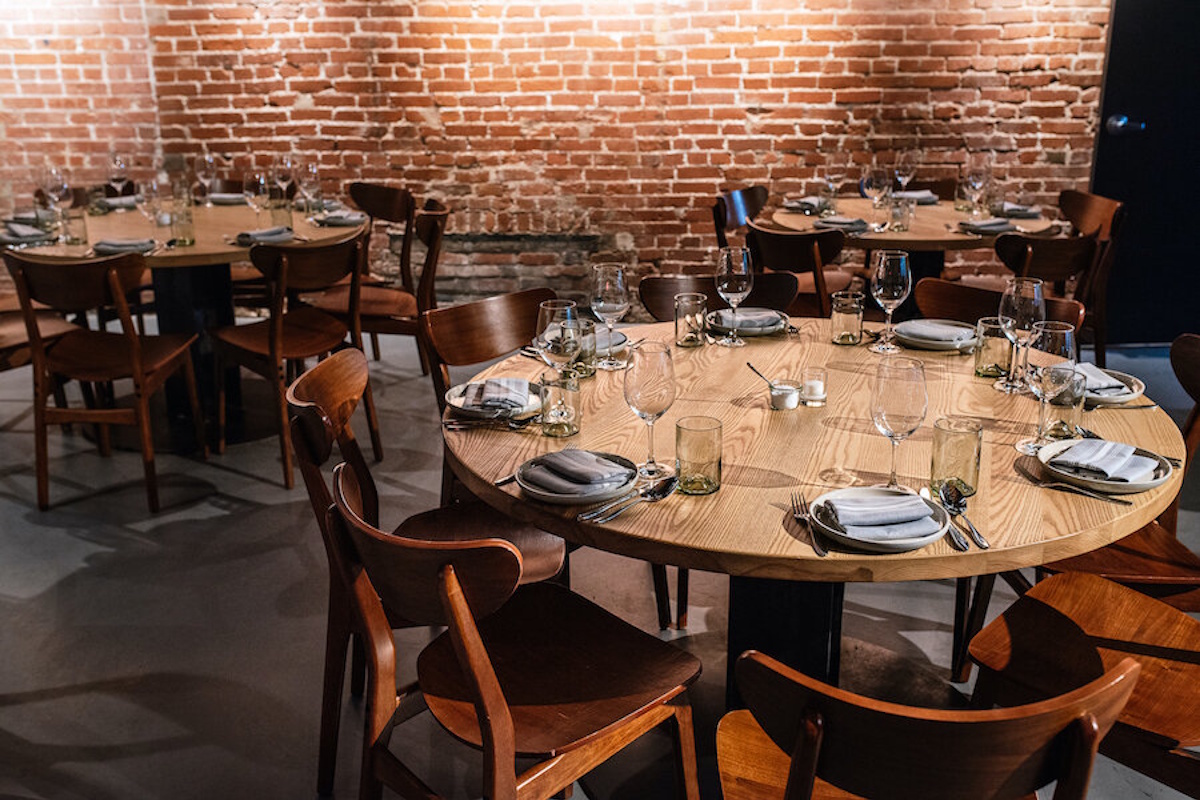 Salón principal en uno de los mejores restaurantes para comidas de grupos en Tarragona